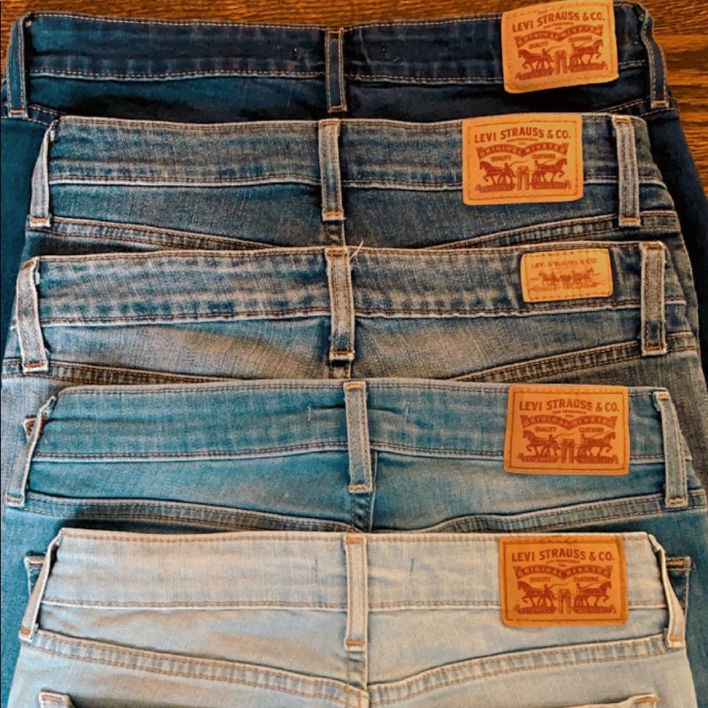 Levi jeans